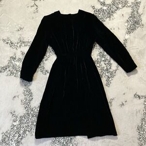 Vintage Talbots Dress Womens Size 6P Black Velvet Button Back Cinched Waist‎